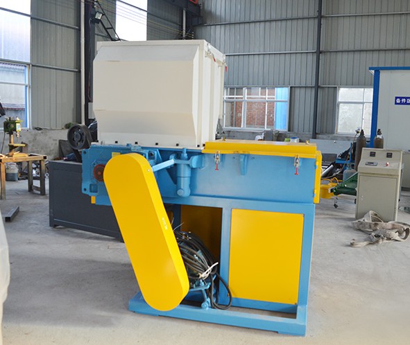 Single Shaft Shredder